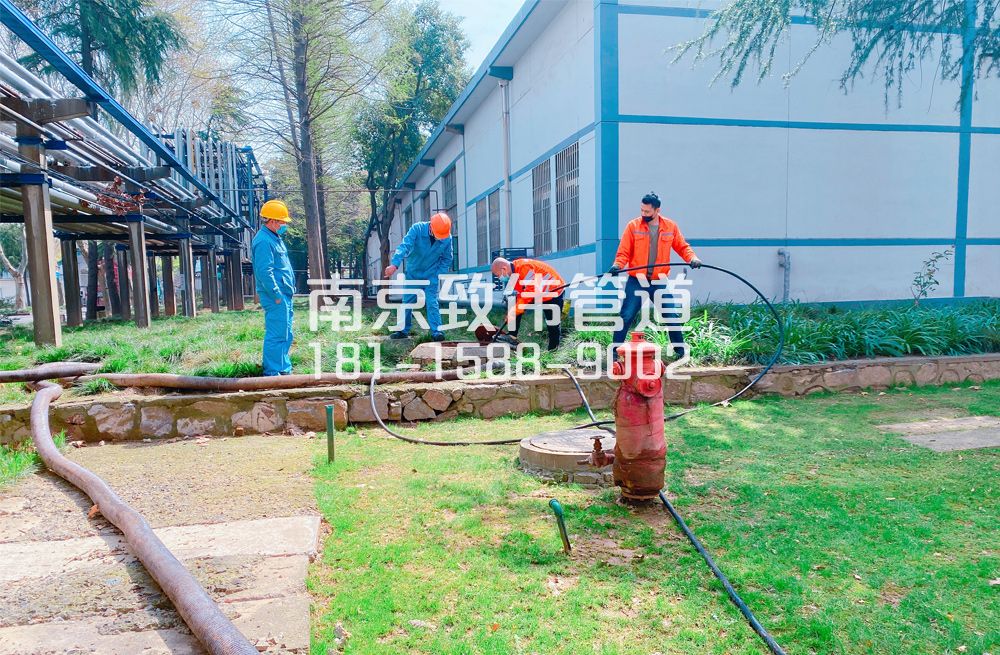 兴隆村石化工厂管道清洗